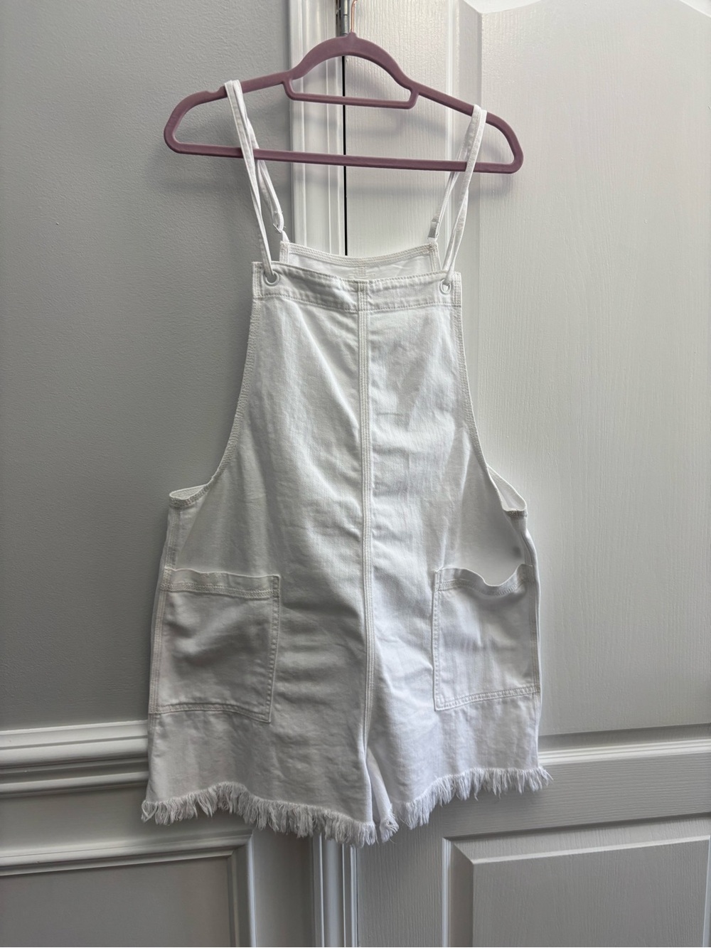 Women’s Aerie white cut off short overalls